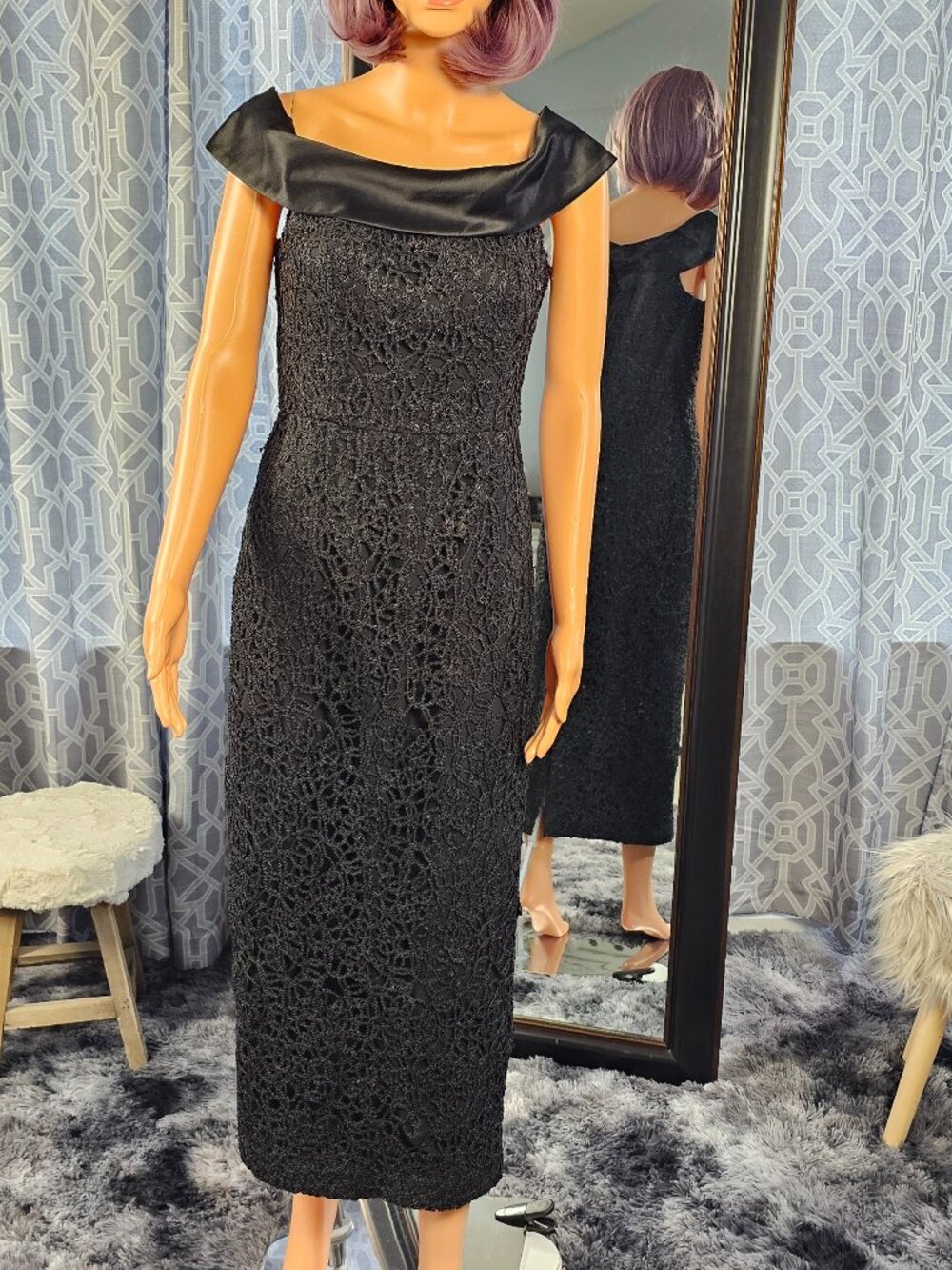 Karl Lagerfeld Paris Black Lace Portrait‑Collar Evening Gown – Size 2